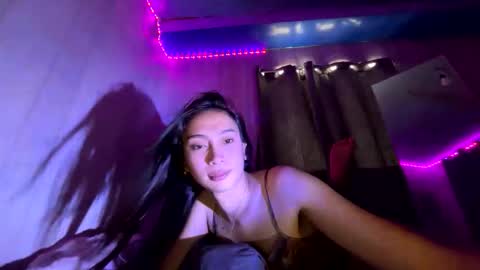 stacey_cravings online show from February 3, 3:15 am