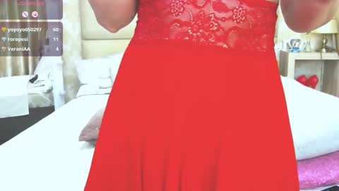 Snapshot of staceydarling chatting on February 16, 6:54 am staceydarling online show from February 16, 6:54 am