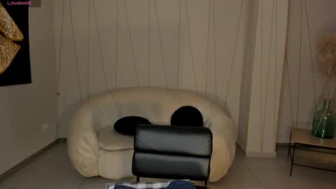 Snapshot of staceywood_ chatting on March 5, 5:18 pm Stacy Woods online show from March 5, 5:18 pm