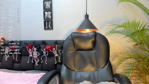 Snapshot of stacy_babby chatting on October 9, 9:26 am stacy online show from October 9, 9:26 am