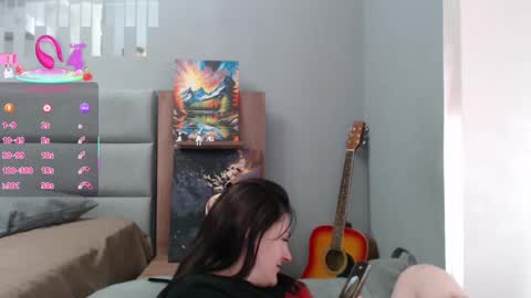 Snapshot of stacy_davise chatting on March 4, 4:30 pm STACY online show from March 4, 4:30 pm