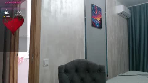 Snapshot of stacy_davise chatting on September 28, 7:34 pm STACY online show from September 28, 7:34 pm