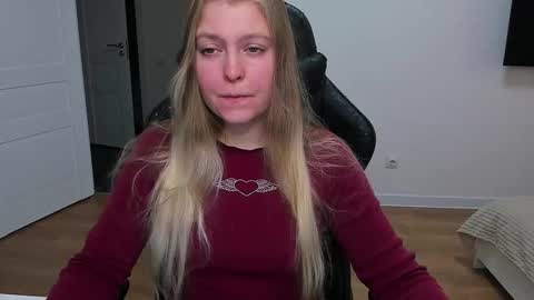 Stacy  online show from September 30, 3:22 pm