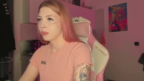 Stacy online show from September 26, 5:10 pm