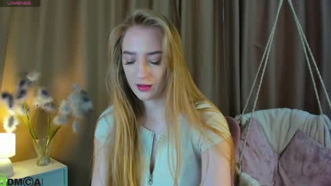 Stacy Mon Tue Wed Thu Fri Sun GMT GMT 3 1000am - 0400pm  online show from April 22, 9:38 am