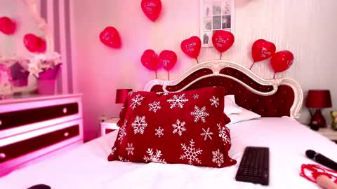 Stacy online show from February 17, 9:54 pm