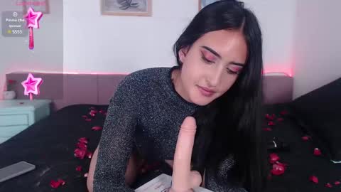 Snapshot of stacymaliibu chatting on February 14, 3:47 pm Stacy online show from February 14, 3:47 pm