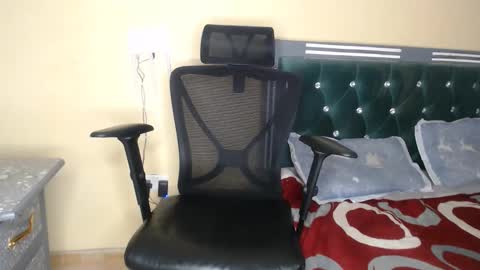 calvin online show from November 2, 2:55 am