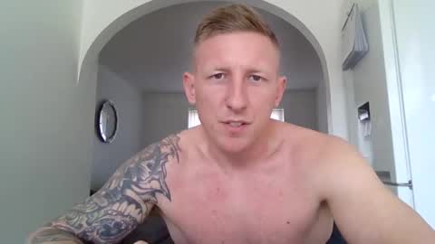 stanleyyyy26 online show from February 25, 11:36 am