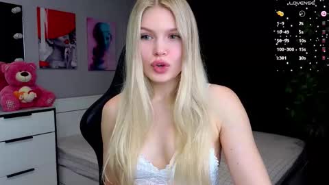 Caroline online show from January 8, 5:13 am