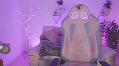 Yoko online show from September 15, 12:28 pm