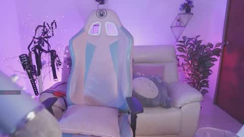 Yoko online show from September 9, 1:33 pm