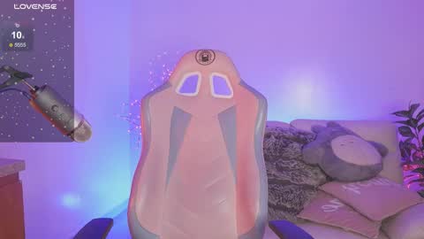 Yoko online show from September 22, 12:42 pm