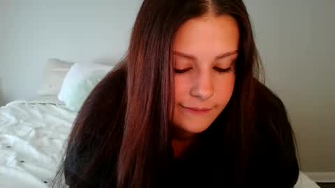 stassiebby online show from September 11, 6:31 pm