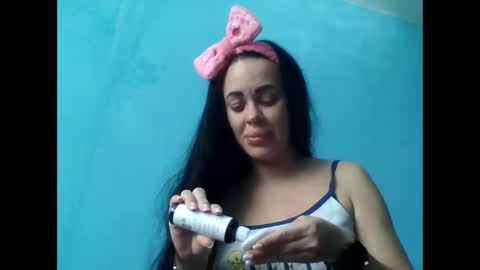 Snapshot of stefaniyax chatting on October 15, 8:48 am stefaniyax online show from October 15, 8:48 am