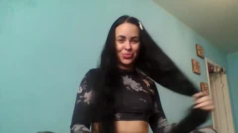 Snapshot of stefaniyax chatting on October 13, 8:16 am stefaniyax online show from October 13, 8:16 am