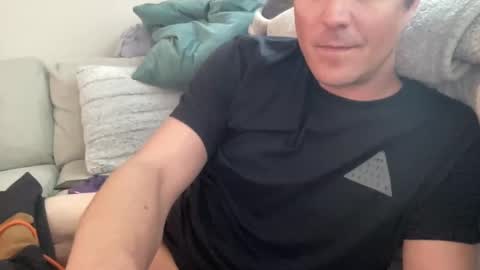 stefanlow91 online show from March 12, 5:49 pm