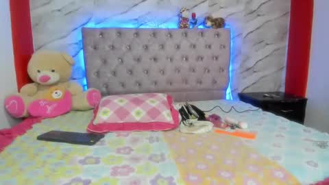 Snapshot of stefany_andruw chatting on October 16, 3:00 pm stefany_andruw online show from October 16, 3:00 pm