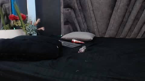 Stefany Brown online show from March 15, 2:31 pm