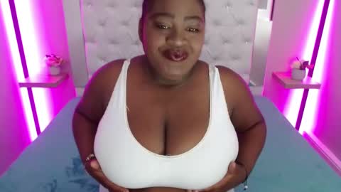 stefany_brooks online show from December 11, 11:51 am