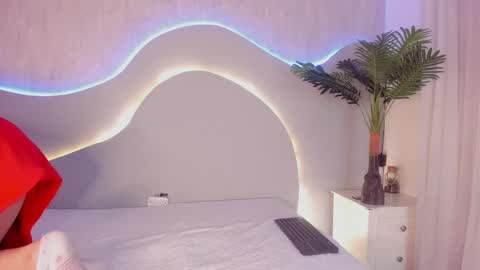 Stefany online show from October 19, 12:10 pm