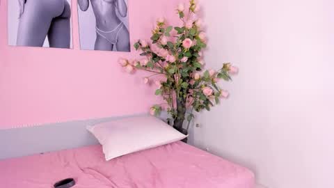 Stefany online show from October 2, 1:10 pm