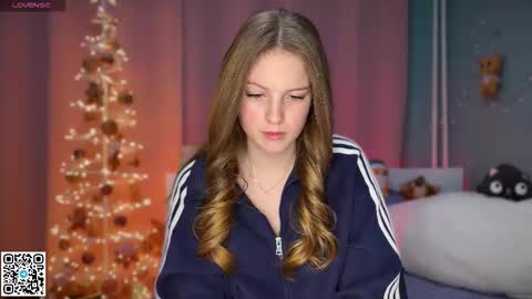 STEFI  Streams every day from 10 PM GTM1  online show from January 6, 6:34 pm