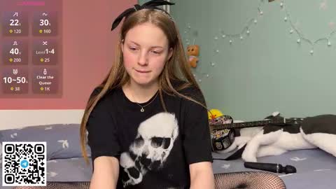 STEFI  Streams every day from 10 PM GTM1  online show from March 26, 6:35 pm