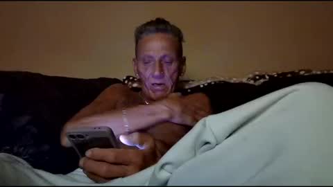 stefy1037 online show from September 19, 5:44 am