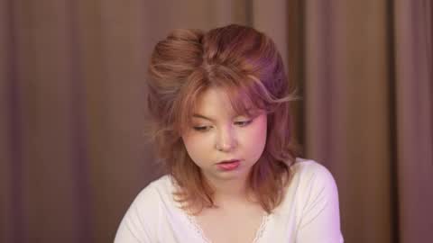 Stella online show from October 13, 1:40 am
