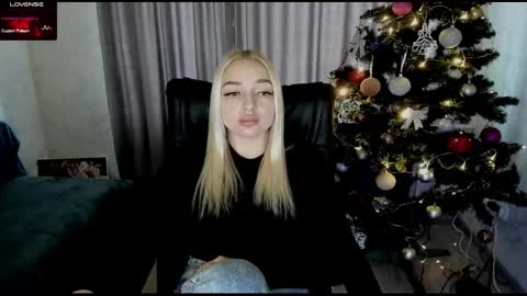 Stella  Cox online show from January 11, 8:31 am