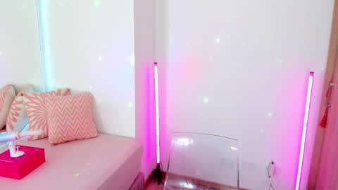 Yuli online show from February 7, 8:45 pm