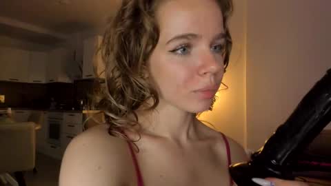 Asella online show from October 6, 10:22 am