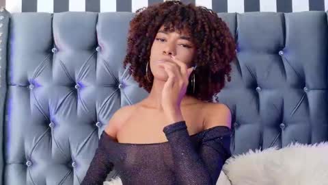 S T E L L A online show from November 11, 10:56 pm