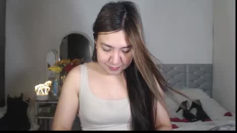 Stella online show from November 30, 8:49 pm