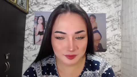 Snapshot of stellaven chatting on February 19, 7:26 pm Stellaven online show from February 19, 7:26 pm