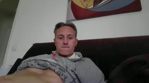 sten015 online show from November 11, 1:57 pm