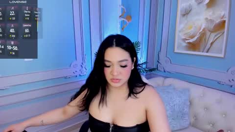 Snapshot of stephania_diamond chatting on October 9, 2:28 am online show from October 9, 2:28 am