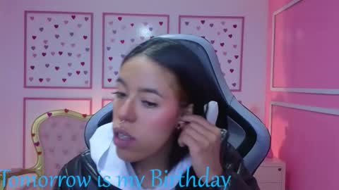 Stephania online show from October 15, 11:44 am