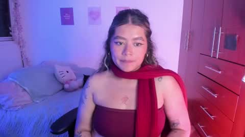 Snapshot of stephanifox chatting on October 16, 3:17 am Stephanie online show from October 16, 3:17 am