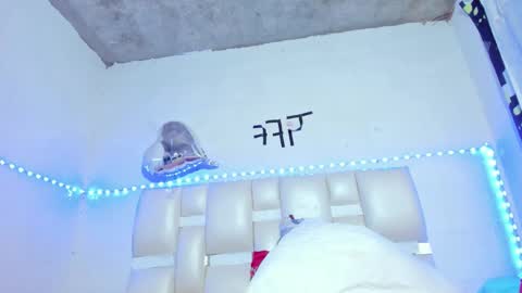 Anny online show from February 15, 7:10 am