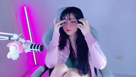 stephy online show from February 18, 2:33 am