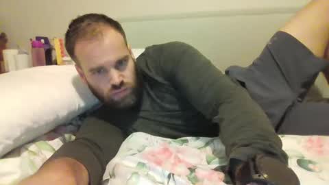 Snapshot of stevebrooks91 chatting on January 16, 1:58 am Steven online show from January 16, 1:58 am