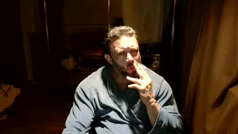 Snapshot of stevebulkzor chatting on October 12, 2:04 am Steve Oakenshield son of John son of Vasyl online show from October 12, 2:04 am