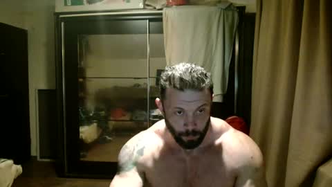 Snapshot of stevebulkzor chatting on October 2, 11:25 pm Steve Oakenshield son of John son of Vasyl online show from October 2, 11:25 pm