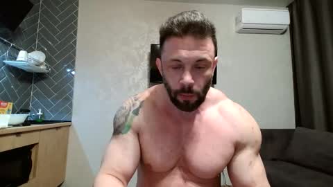Snapshot of stevebulkzor chatting on September 18, 12:47 am Steve Oakenshield son of John son of Vasyl online show from September 18, 12:47 am