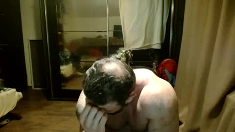 Snapshot of stevebulkzor chatting on October 3, 11:35 pm Steve Oakenshield son of John son of Vasyl online show from October 3, 11:35 pm