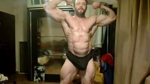 Snapshot of stevebulkzor chatting on September 10, 1:28 am Steve Oakenshield son of John son of Vasyl online show from September 10, 1:28 am