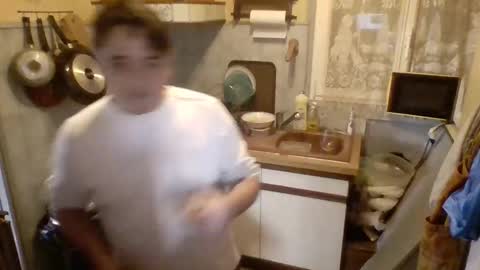 stevefromfrance online show from December 13, 10:51 am