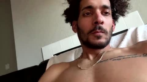 stevejoexxx14 online show from February 23, 9:28 pm